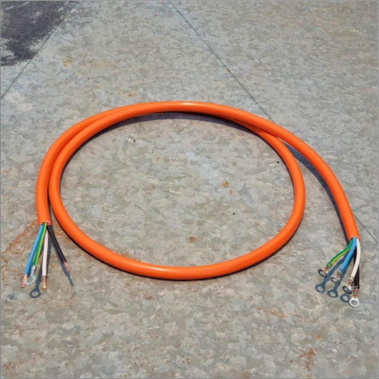 10A Single Phase and Three Phase Cords for VFD-Motor Sets