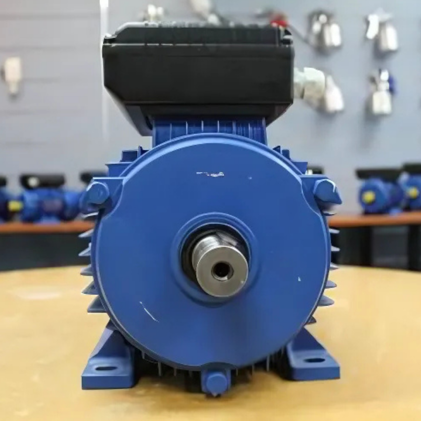 2.2kW 3HP Compressor Motor 2800rpm 240V Single Phase 3/4" Shaft Dual Capacitors