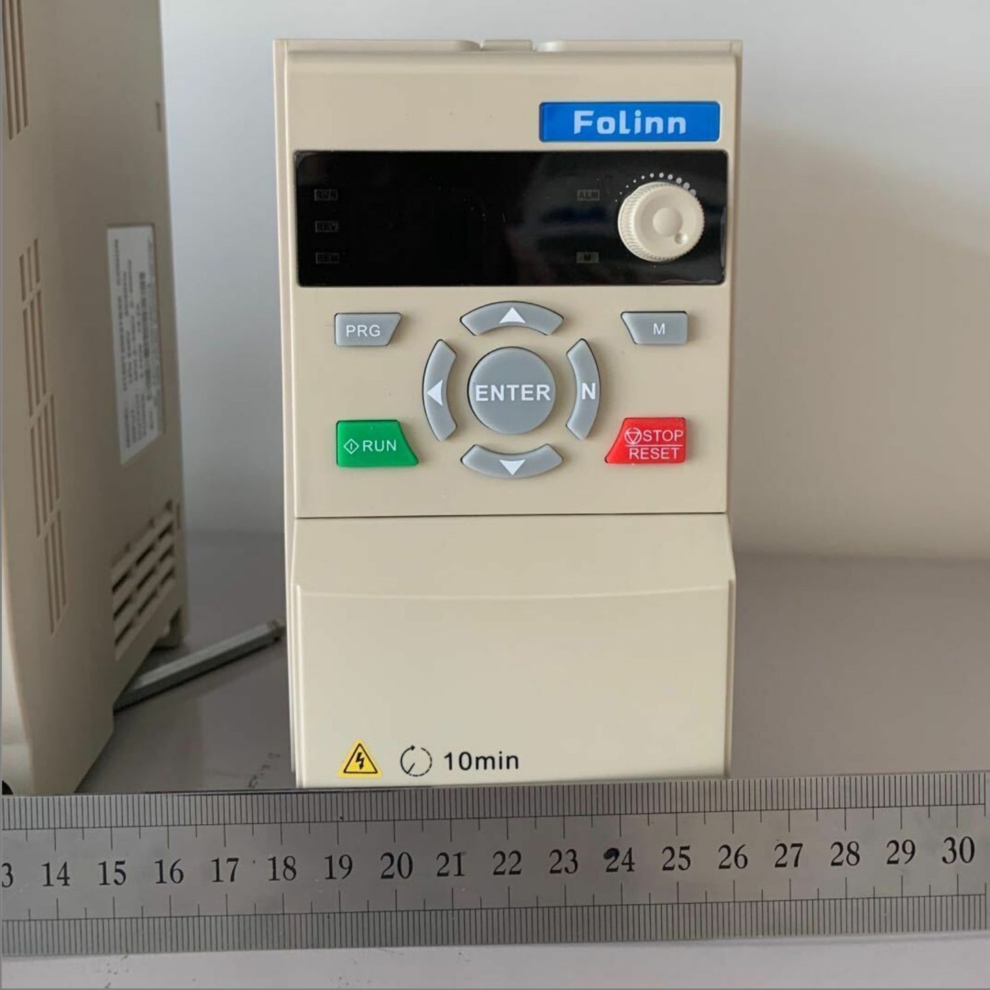240V Single Phase Variable Frequency Compact Drive Inverter VSD VFD 1.5kw 2HP