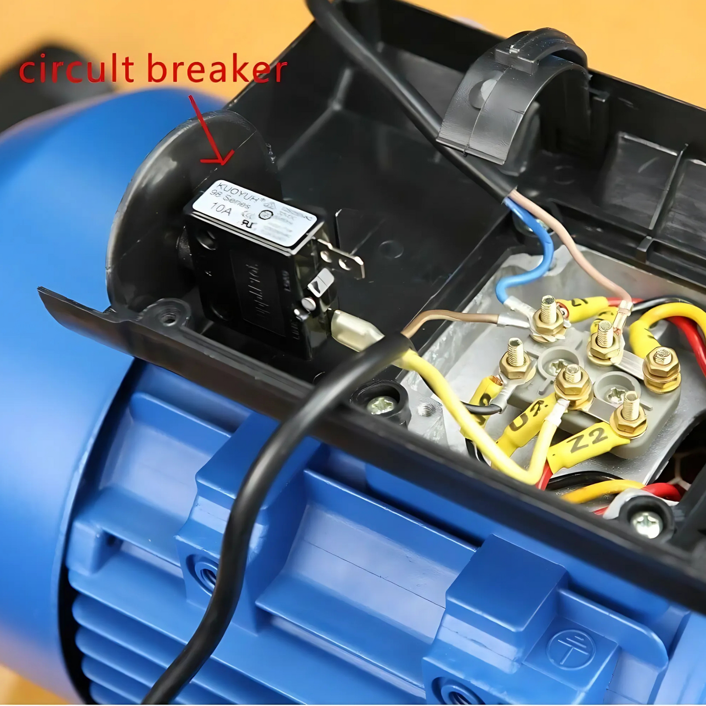 2HP 1.5kW Reversible Motor B14 Flange 2800RPM Single-Phase 240V CSCR 24mm Shaft