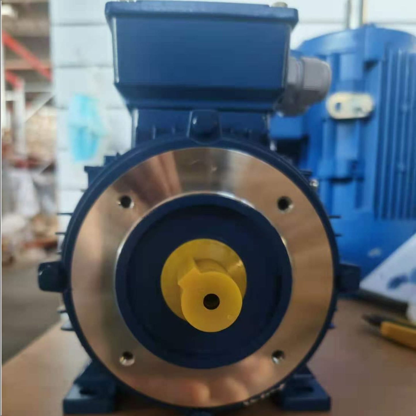 Three Phase B14 Flange Mounted Electric Motor 240V/415V VFD Compatible